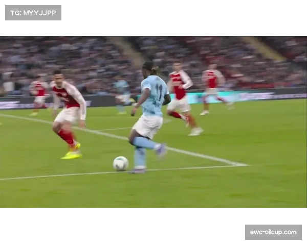 奥赖利梅开二度，成瓜氏曼城主要杯赛决赛进球并列最多球员